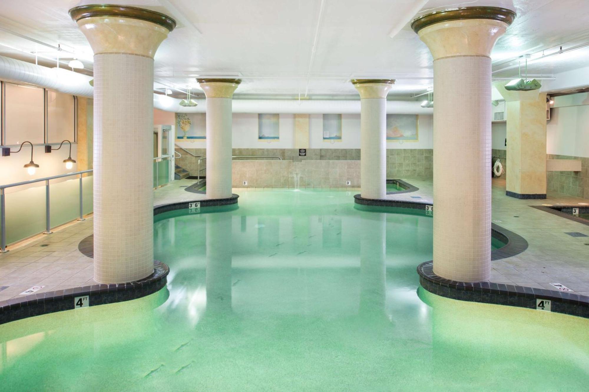 เอมบาสซี สวีท บาย ฮิลตัน พอร์ตแลนด์-ดาวน์ทาวน์ Hotel ภายนอก รูปภาพ